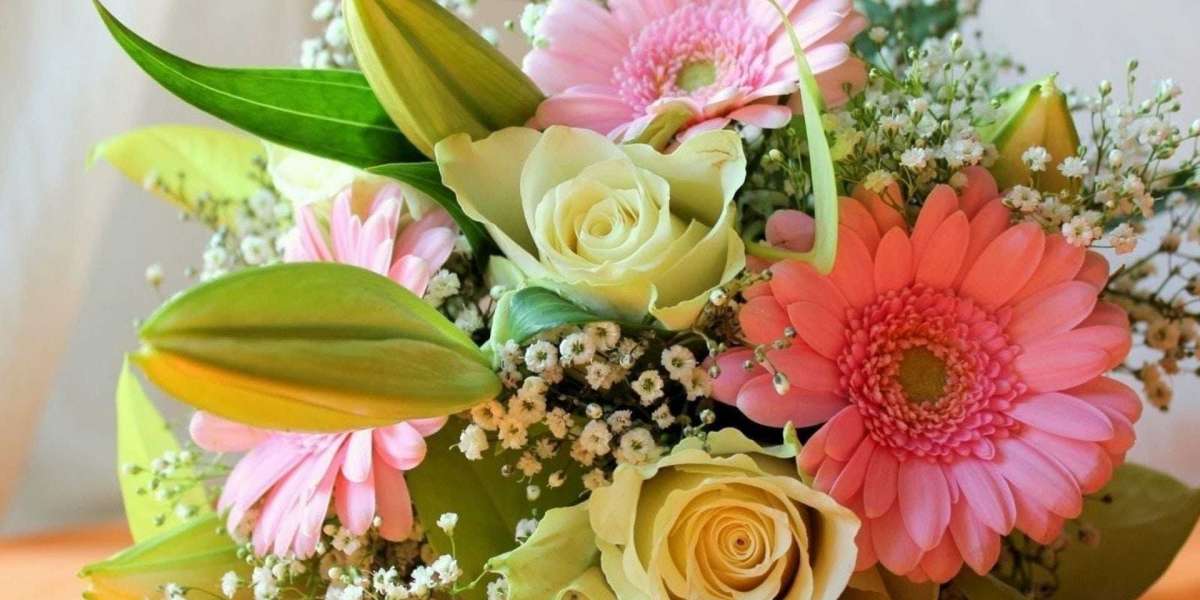 Фото Интересные идеи букетов ко Дню матери: советы по выбору цветов