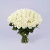 Фото 33 белые розы (50 см)