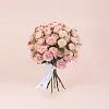 Фото 11 бело-розовых кустовых роз