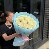 Фото Букет из роз «Нежный комплимент»