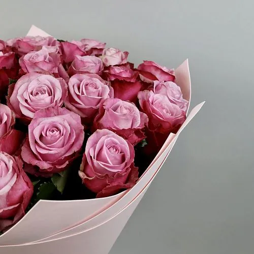 Букет из роз «Лепестки любви» фото №4 Фото Букет из роз «Лепестки любви»