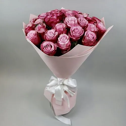 Букет из роз «Лепестки любви» фото №2 Фото Букет из роз «Лепестки любви»